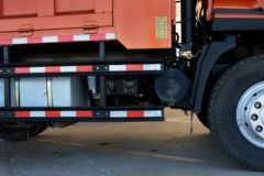 时骏 D750 160马力 4X2 4.2米自卸车(LFJ3180SCG2) 时骏 D750 160马力 4X2 4.2米自卸车(LFJ3180SCG2)