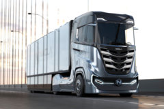 尼古拉Nikola Tre 4X2 燃料电池牵引车