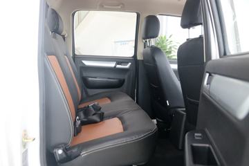 �������� ����F30 2016�� ������ 1.5L���� 112���� ����˫��Ƥ��ͼƬ