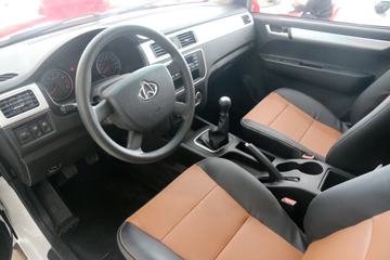 �������� ����F30 2016�� ������ 1.5L���� 112���� ����˫��Ƥ��ͼƬ