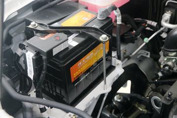 �������� ����F30 2016�� ������ 1.5L���� 112���� ����˫��Ƥ��ͼƬ