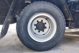 骏铃V9L&nbsp;载货车底盘                                                图片