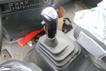 �������ó� ����X6 ������ 300���� 8X4 6����ж��(SX3315GP5)ͼƬ