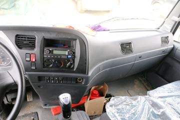 �������ó� ����X6 ������ 300���� 8X4 6����ж��(SX3315GP5)ͼƬ