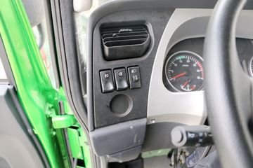 �������ó� ����X6 ������ 300���� 8X4 6����ж��(SX3315GP5)ͼƬ