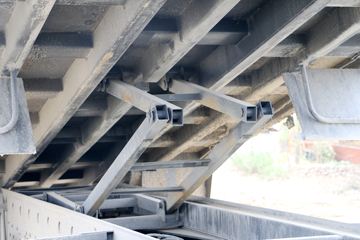 �������ó� ����X6 ������ 300���� 8X4 6����ж��(SX3315GP5)ͼƬ