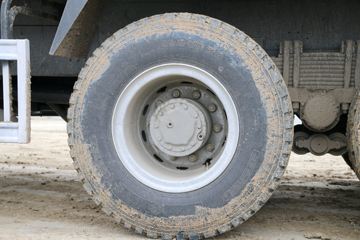 �������ó� ����X6 ������ 300���� 8X4 6����ж��(SX3315GP5)ͼƬ