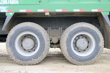 �������ó� ����X6 ������ 300���� 8X4 6����ж��(SX3315GP5)ͼƬ