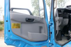 陕汽商用车 轩德X6 160马力 4X2 4.5米自卸车(SX3120GP5)