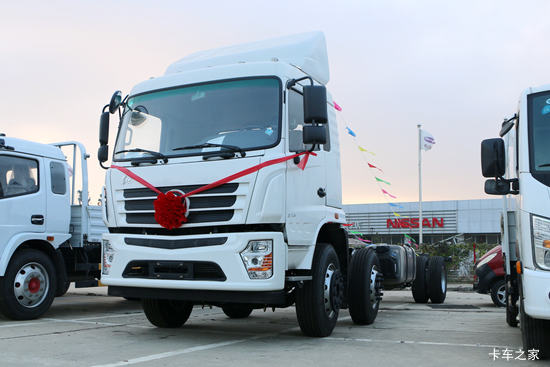 �����½� ר��ϵ�� 210���� 6X2 9.6�������ػ���