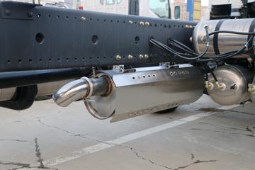 �����½� ר��ϵ�� 210���� 6X2 9.6�������ػ���ͼƬ