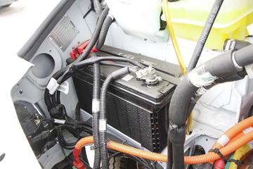 �Ͼ���ά�� ���� EV46 4.5T 5.99�״��綯�����ʽ����78.05kWhͼƬ