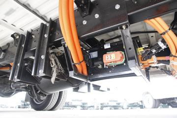 �Ͼ���ά�� ���� EV46 4.5T 5.99�״��綯�����ʽ����78.05kWhͼƬ