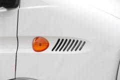 南京依维柯 宝迪 EV46 4.5T 5.99米纯电动封闭厢式货车78.05kWh