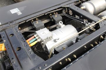 ���� ���� 4.5T 4.15�׵��Ŵ��綯��ʽ�Ῠ88.06kWhͼƬ