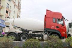东风商用车 新天龙KL重卡 465马力 6X4牵引车(DFH4250D)
