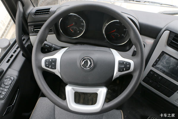 �������񶫷����ó� ������KL�ؿ� 465���� 6X4ǣ����