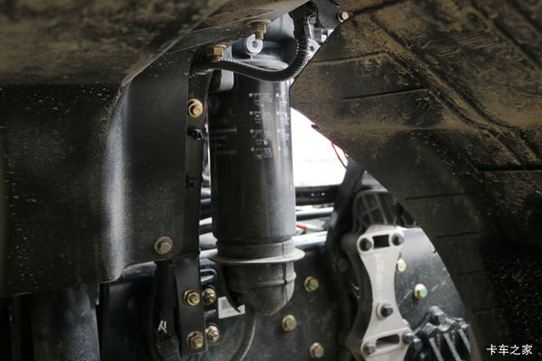 �������񶫷����ó� ������KL�ؿ� 465���� 6X4ǣ����