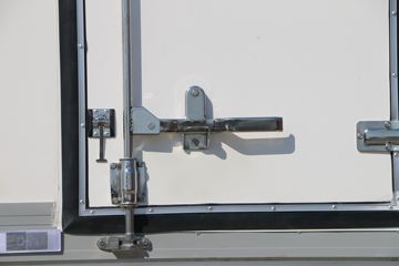 ����ʮͨ ���� 4.5T 4.1�׵��Ŵ��綯��س�(STQ5049XLCNBEV6)96.76kWhͼƬ