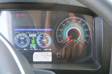 ����ʮͨ ���� 4.5T 4.1�׵��Ŵ��綯��س�(STQ5049XLCNBEV6)96.76kWhͼƬ