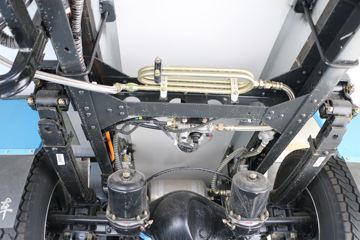 ����ʮͨ ���� 4.5T 4.1�׵��Ŵ��綯��س�(STQ5049XLCNBEV6)96.76kWhͼƬ