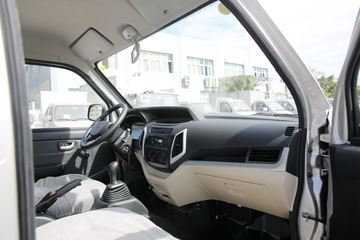 ������Խ��X5 1.5L 112���� 3.4�׵�������С��ͼƬ
