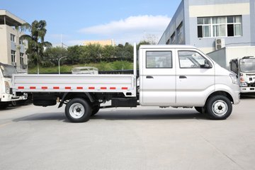 ������Խ��X5 1.5L 112���� 2.85��˫������С��(��˫̥)(SC1031FRS52)ͼƬ