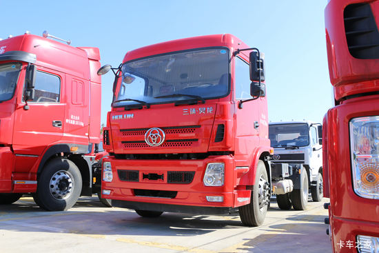 ����ʮͨ ����ؿ� 240���� 4X2ǣ����(STQ4181L02Y4N5)