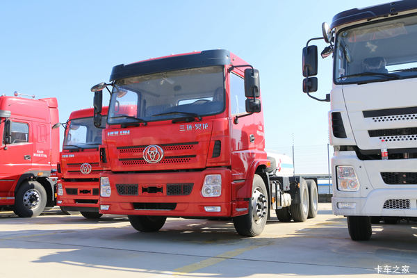 三环十通 昊龙重卡 310马力 6X4牵引车(STQ4258L08Y6S5)