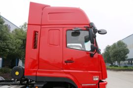 F200&nbsp;牵引车外观                                                图片