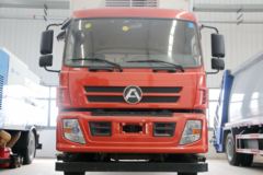 一汽凌河 180马力 7.8米排半冷藏车(CAL5181XLCE5)
