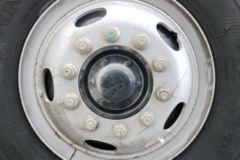 一汽凌河 180马力 7.8米排半冷藏车(CAL5181XLCE5)