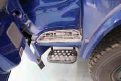 一汽凌河 160马力 4X2 3.8米自卸车(CAL3043C1DF1E5)