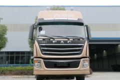 一汽凌河 F200重卡 500马力 6X4 牵引车(CAL4250C4GF4E5)