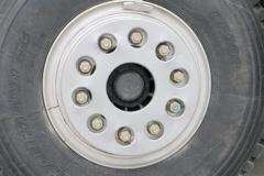 一汽凌河 F200重卡 500马力 6X4 牵引车(CAL4250C4GF4E5)