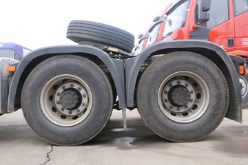 һ����� J6P�ؿ� �±����� 460���� 6X4ǣ����(CA4250P66K24T1A1E5)ͼƬ