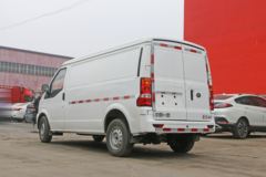 一汽 捷客K5 2.6T 4.5米纯电动厢式封闭货车45.6kWh