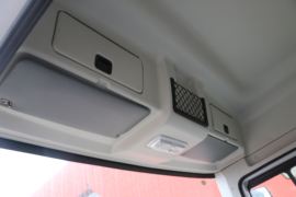 侠客K16&nbsp;电动封闭厢货驾驶室图片