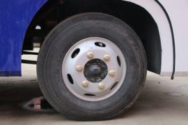 侠客K16&nbsp;电动封闭厢货底盘图片