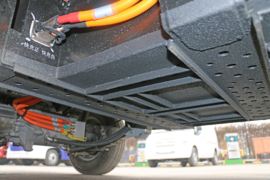 捷客K5&nbsp;电动封闭厢货底盘图片