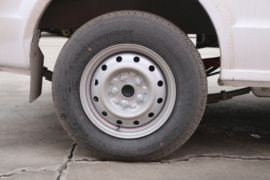 捷客K5&nbsp;电动封闭厢货底盘图片