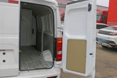 一汽 捷客K5 2.6T 4.5米纯电动厢式封闭货车45.6kWh