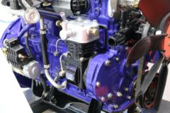 云内动力YN4E120-30CR 120马力 3.8L 国四 柴油发动机
