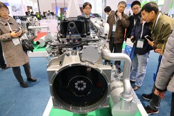 玉柴YCK08350-60 350马力 7.7L 国六 柴油发动机