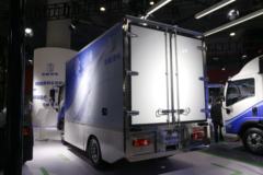 远程 Re500 6T 4米单排增程式电动冷藏车25.9kWh