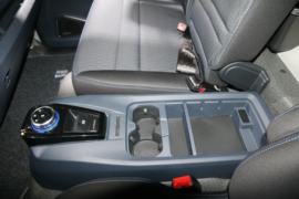 远程GLR&nbsp;电动冷藏车驾驶室图片