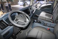 远程 Re500 6T 4米单排增程式电动冷藏车25.9kWh