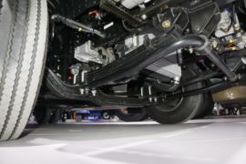 远程GLR&nbsp;电动冷藏车底盘图片