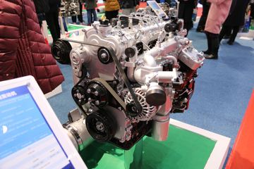 玉柴YCY24120-60 120马力 2.4L 国六 柴油发动机