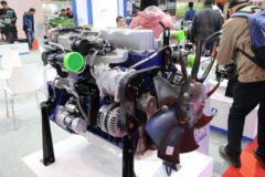 云内动力D45TCIF 220马力 4.46L 国六 柴油发动机